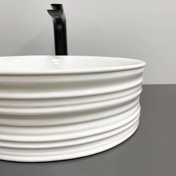 Умывальник (раковина) VBI LARINO WHITE накладной VBI-012621 фото