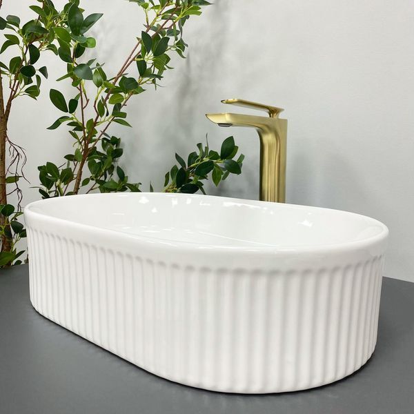 Умивальник (раковина) VBI BIELLA WHITE накладний VBI-014000 фото